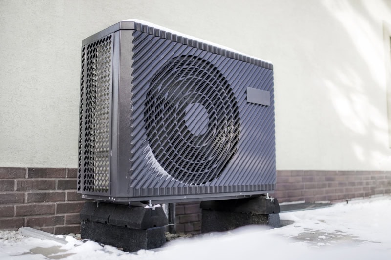 Heat Pump Tech Over Fossil Fuels
